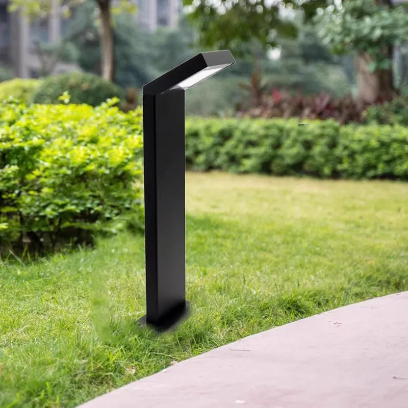 Nowoczesna lampa ścieżkowa LED