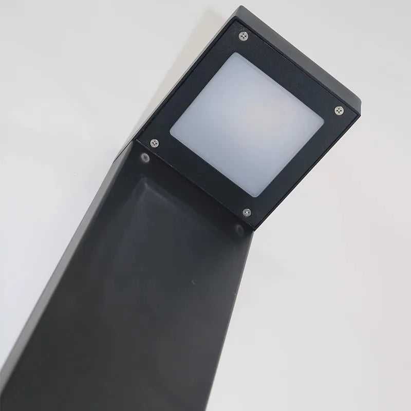 Nowoczesna lampa ścieżkowa LED